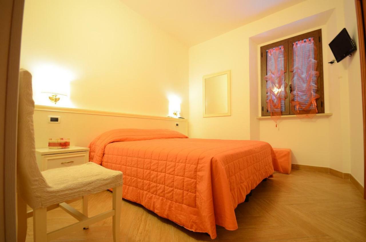 Bed and Breakfast Il Piccolo Nido à Borgo Montenero Extérieur photo