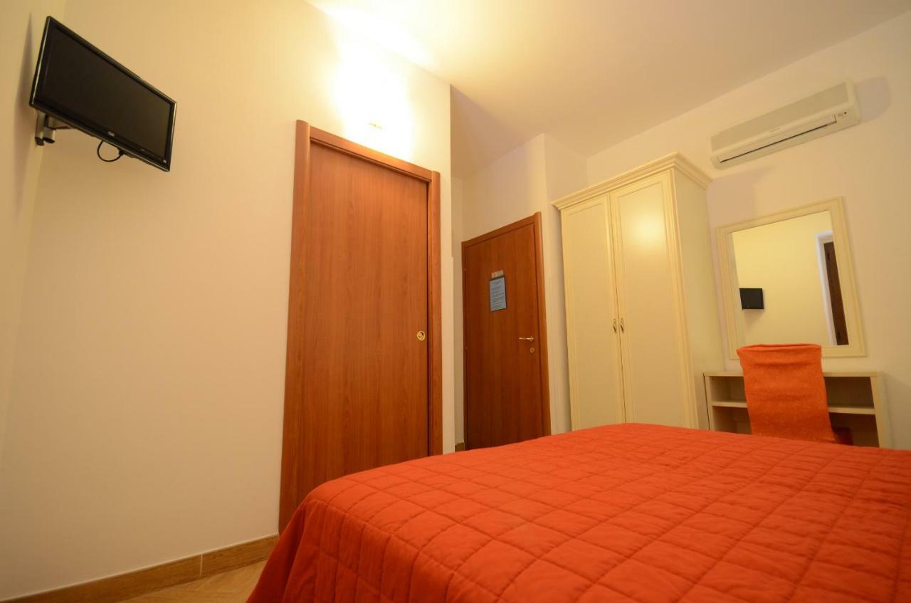 Bed and Breakfast Il Piccolo Nido à Borgo Montenero Extérieur photo