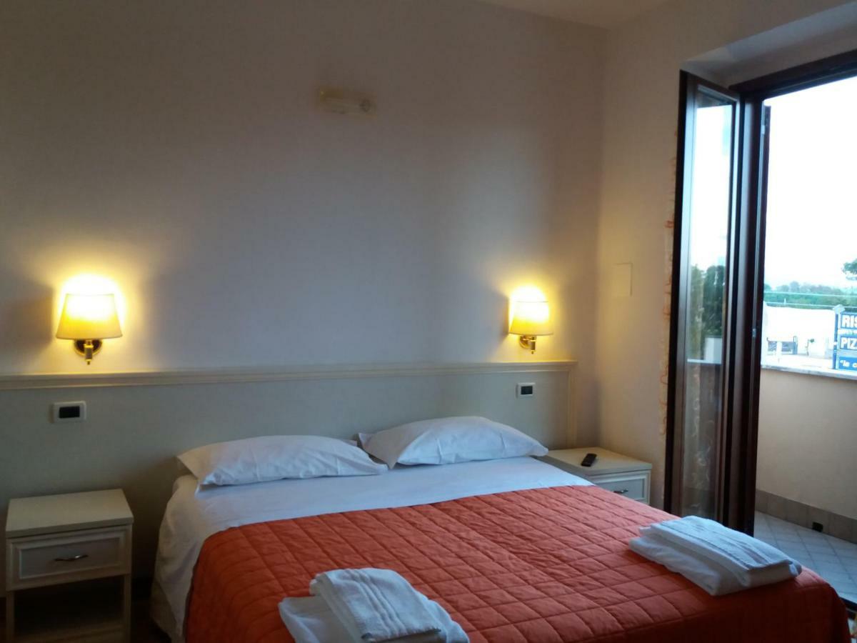 Bed and Breakfast Il Piccolo Nido à Borgo Montenero Extérieur photo