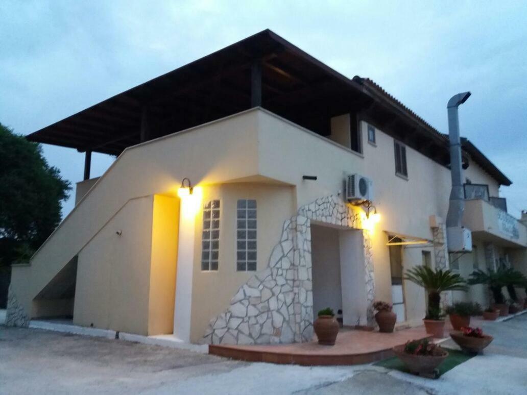 Bed and Breakfast Il Piccolo Nido à Borgo Montenero Extérieur photo