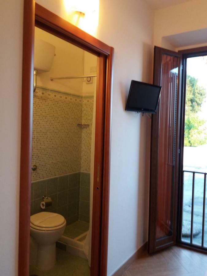 Bed and Breakfast Il Piccolo Nido à Borgo Montenero Extérieur photo